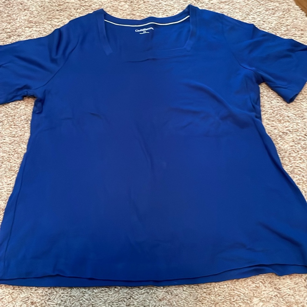 Blue tee